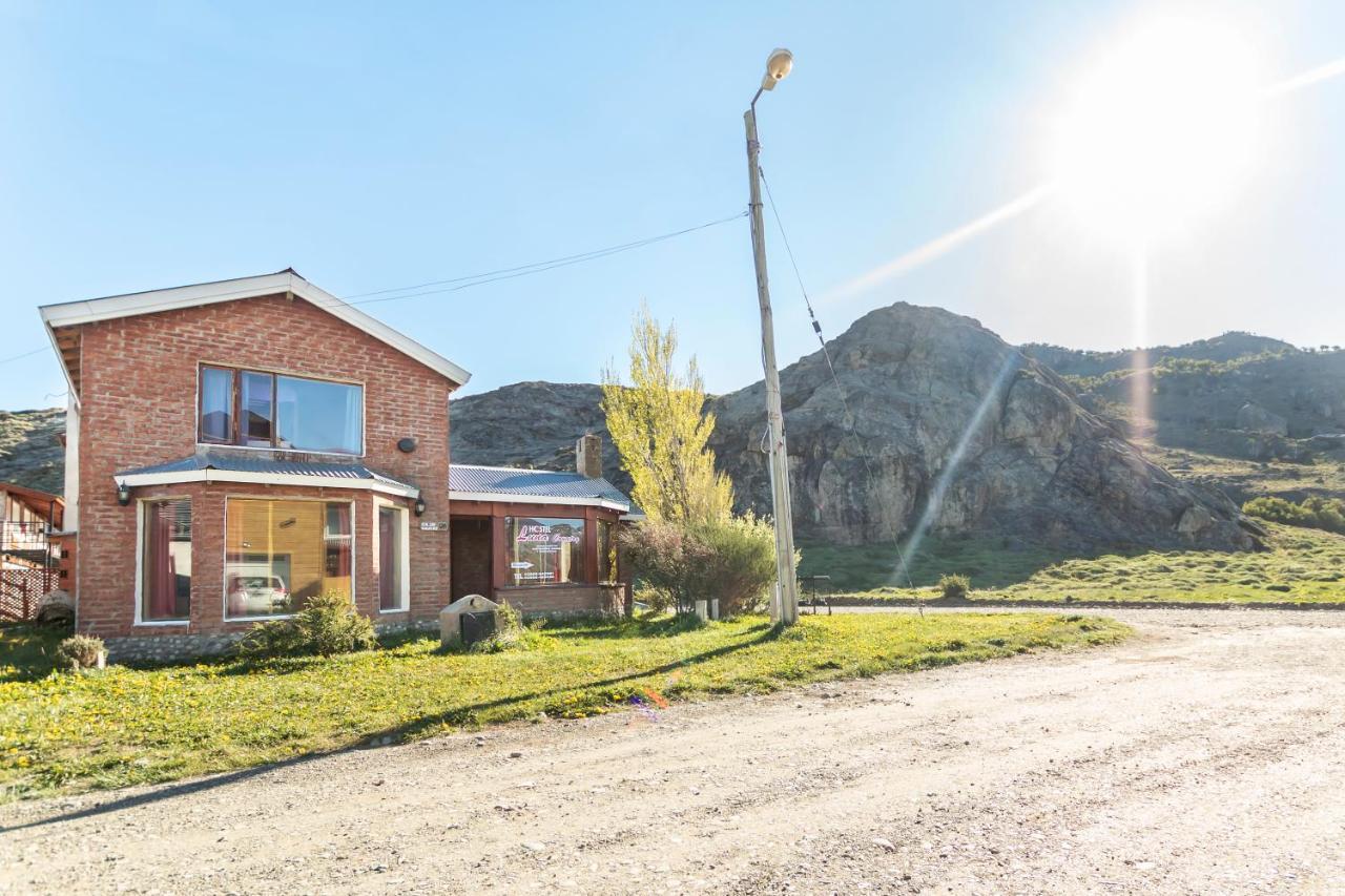 Hostel Luna Country El Chalten Bagian luar foto