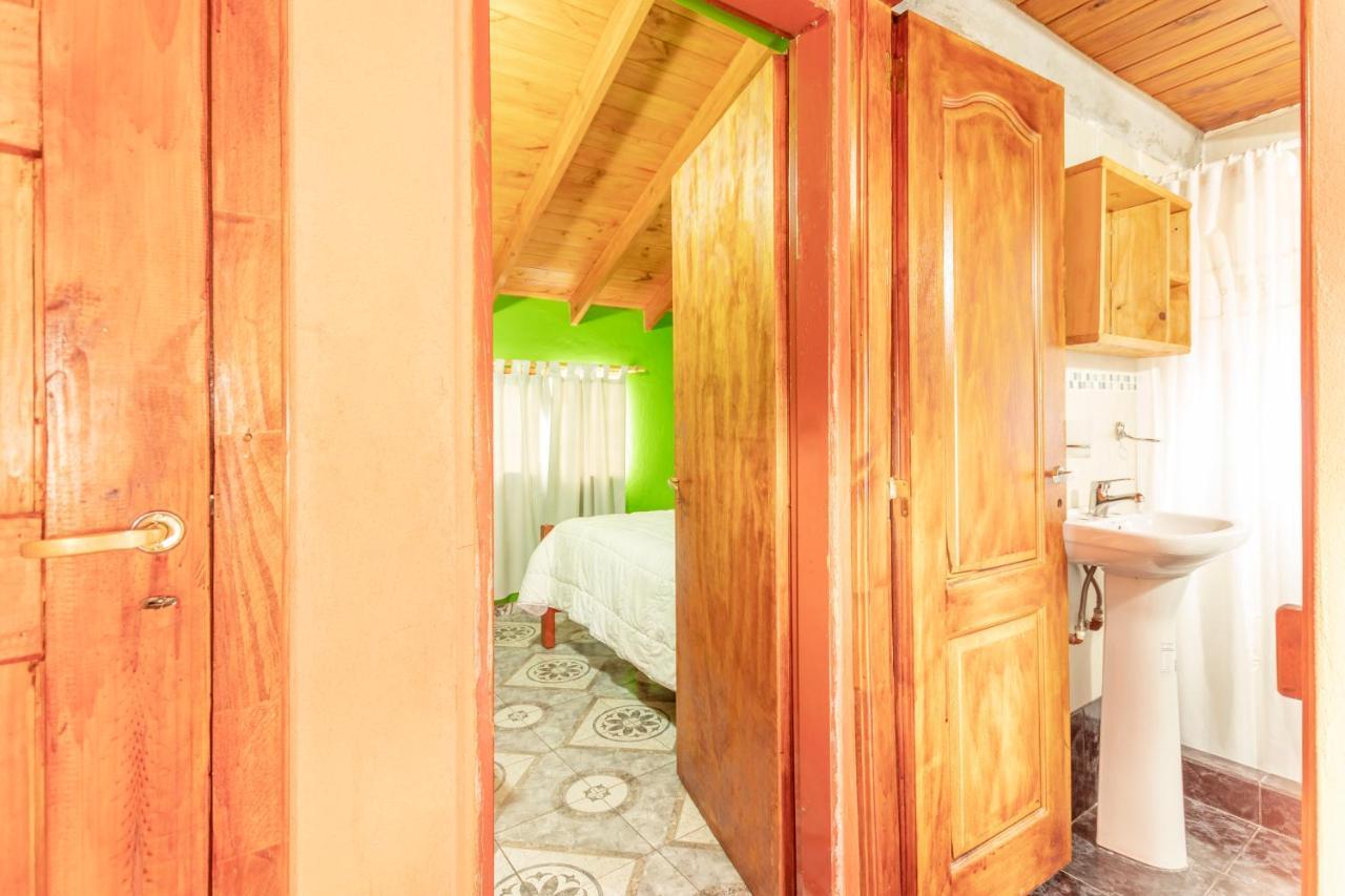 Hostel Luna Country El Chalten Bagian luar foto