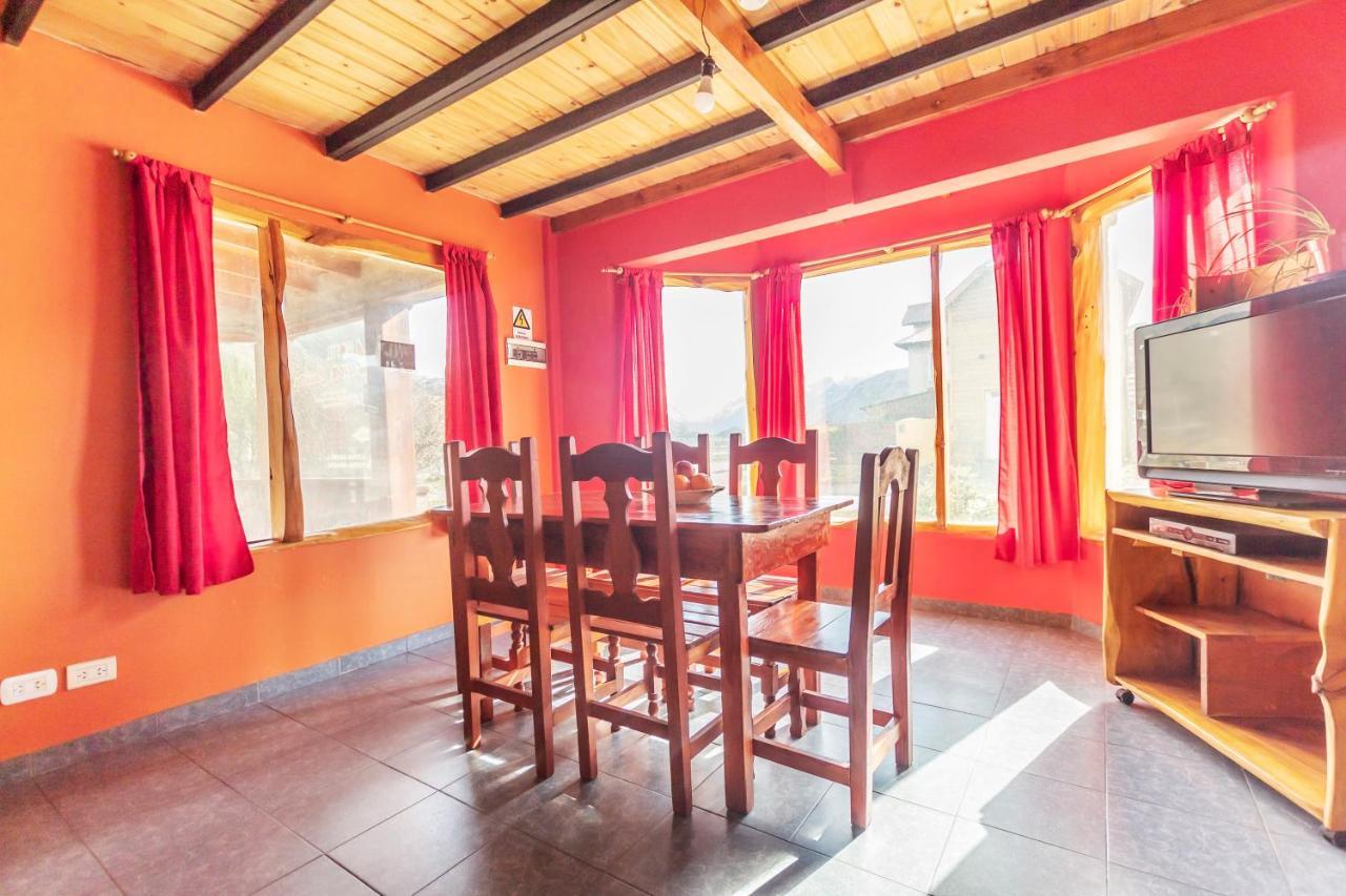 Hostel Luna Country El Chalten Bagian luar foto