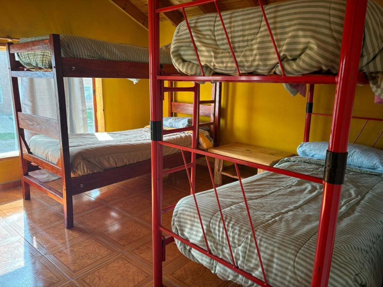 Hostel Luna Country El Chalten Bagian luar foto