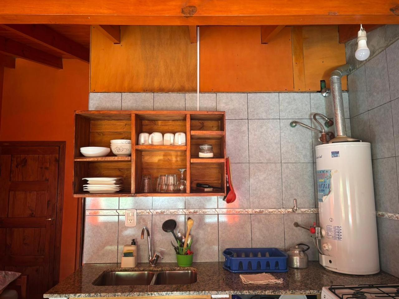 Hostel Luna Country El Chalten Bagian luar foto